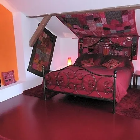 Au Palton Bed and Breakfast