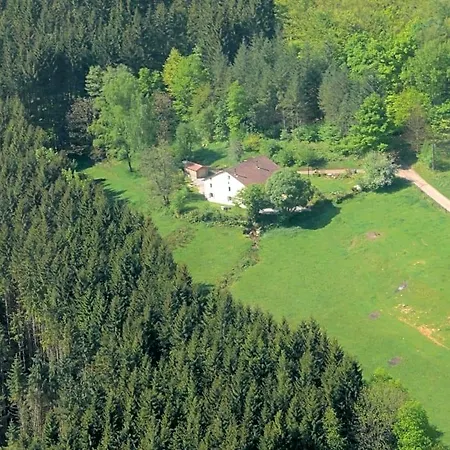 Au Palton Bed and Breakfast 3*