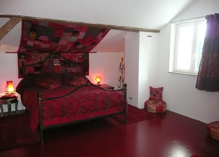 לינה וארוחת בוקר Au Palton